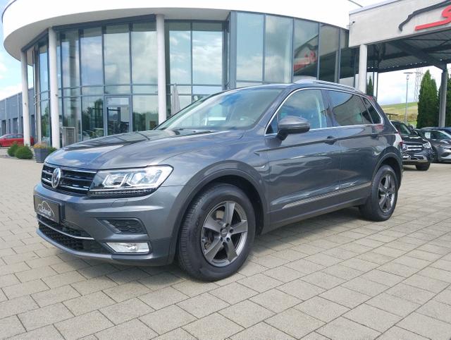 Volkswagen Tiguan - 2.0 TDI BMT/Start-Stopp, Highline, Kamera, Navi, ACC, Klima, AHK, SHZ, 8 fach Bereifung