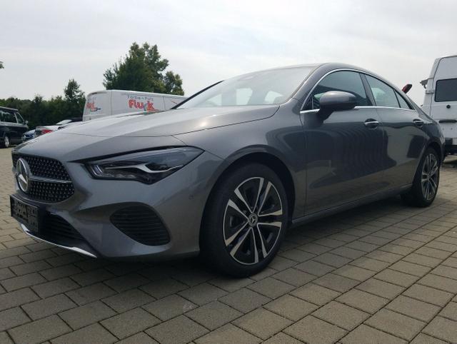Mercedes-Benz / CLA-Klasse / / / / 