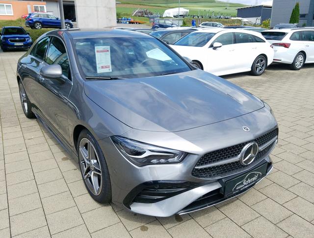 Mercedes-Benz / CLA-Klasse / / / / 