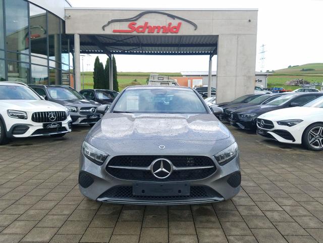Mercedes-Benz A-Klasse - A 250 e, Prog.Adv. Plus, AC-Laden 11 KW, Rückkamera, SHZ, Ambiente, Winter-Paket, Spiegel-Pak.