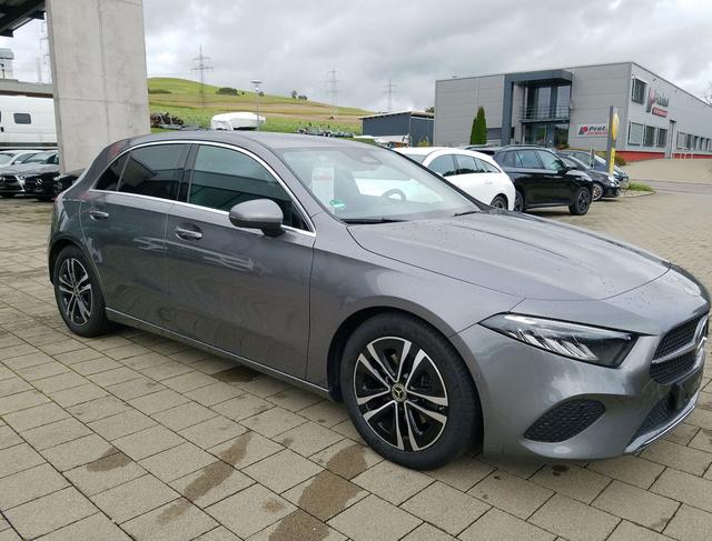 Mercedes-Benz / A-Klasse / / Avantgarde / 197 / 