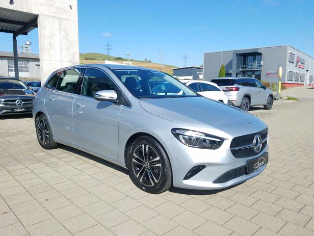 Mercedes-Benz / B-Klasse / / / / 