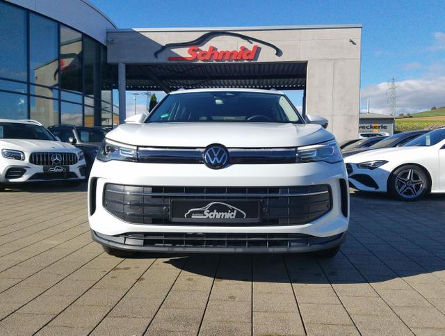 Volkswagen / Tiguan / / / / 