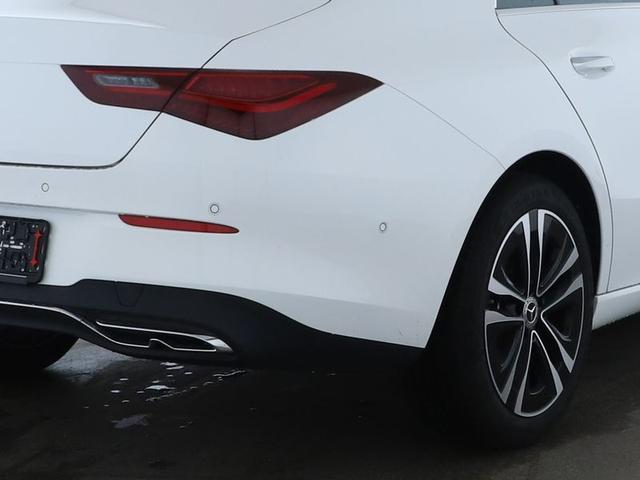 Mercedes-Benz CLA 180, Prog. Line Adv. Plus, Winter-Pak., Kamera, Ambiente, LED High Perf., HANDS-FREE ACCESS 