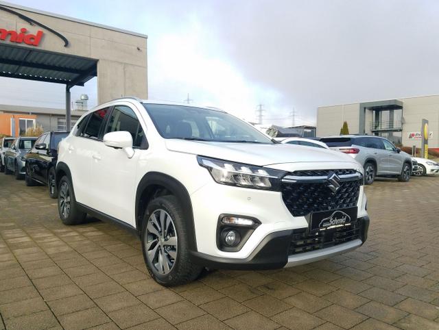 Suzuki / SX4 S-Cross / / / / 