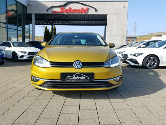 Volkswagen / Golf / / / / 