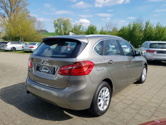 BMW 2er Active Tourer 218 i, Advantage, SHZ, Pano, PDC vo. und hi., LED, RD-CD 