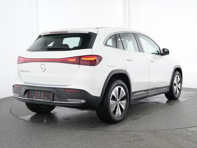 Mercedes-Benz EQA 250 +, Prog. Adv. AHK, Fahrassistenz-Paket, Kamera, SHZ, LHZ, TOTW., DISTRONIC 