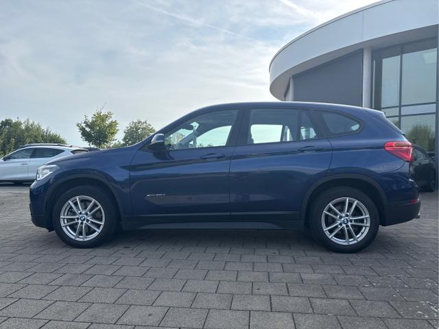 BMW / X1 / Blau / / / xDrive20d, Advantage, Allrad, Navi, Pano, Klima, SHZ, 1. Hand ! ! 