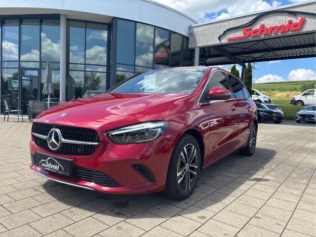 Mercedes-Benz / B-Klasse / Rot / / / B 250 e, Prog. Adv. Plus, AC-11 KW, 360 Kamera, Totwinkel-Assistent, Keyless Komfort, LED, Hands-Free Access