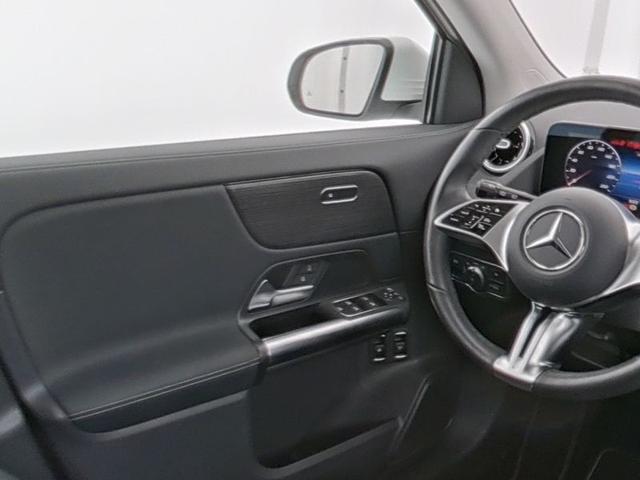 Mercedes-Benz GLA 250 e, Prog. Line Adv., AHK, Easy-Pack, Spiegel-Pak., TOTWINKEL, AC-Laden 11 kW, LED High Perf., LHZ, SHZ, 360KAM 