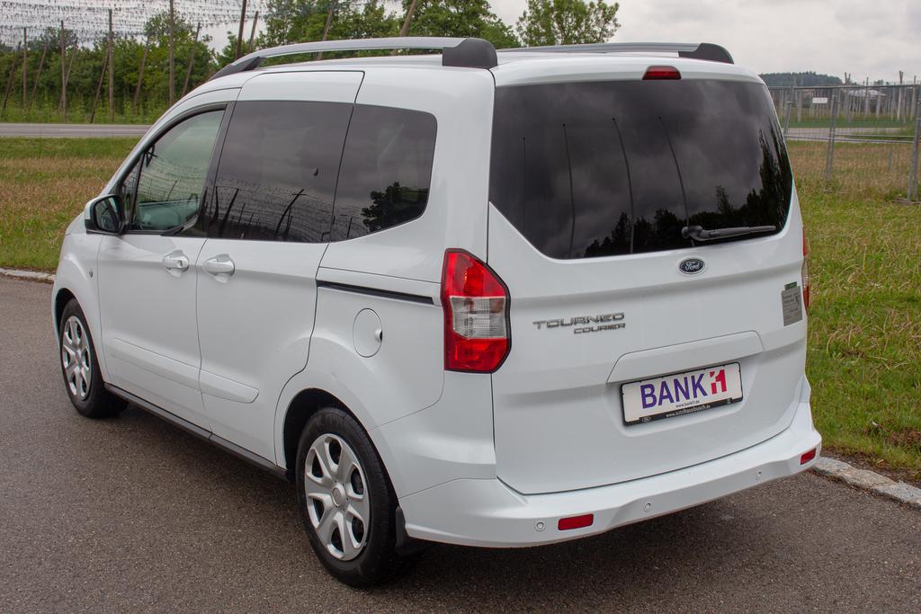 Ford Ford Tourneo Courier Trend 1.0 EcoBoost Benzin