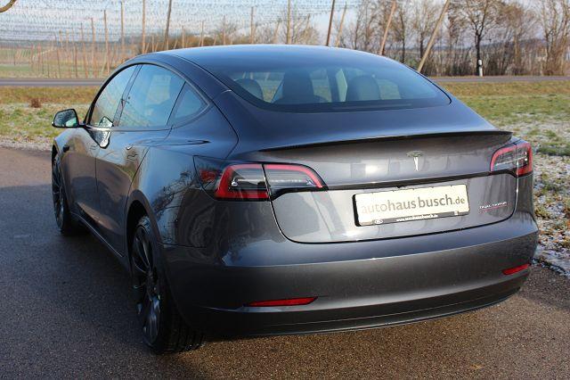 Tesla Model 3 Performance 513 PS in Bayern - Kempten