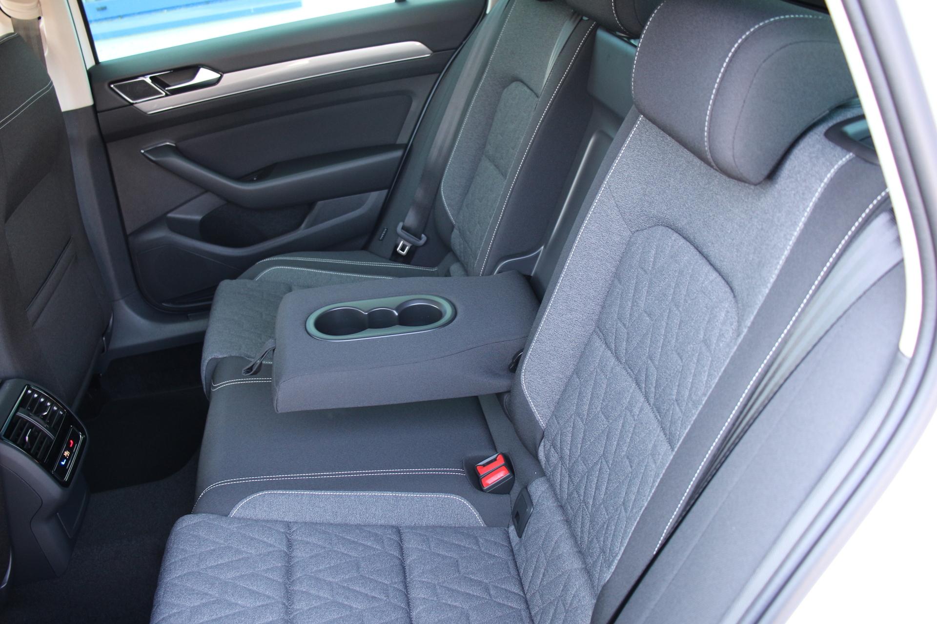 ISOFIX Passat B8 Beifahrer Sitz/Passenger Seat Installation - 4K