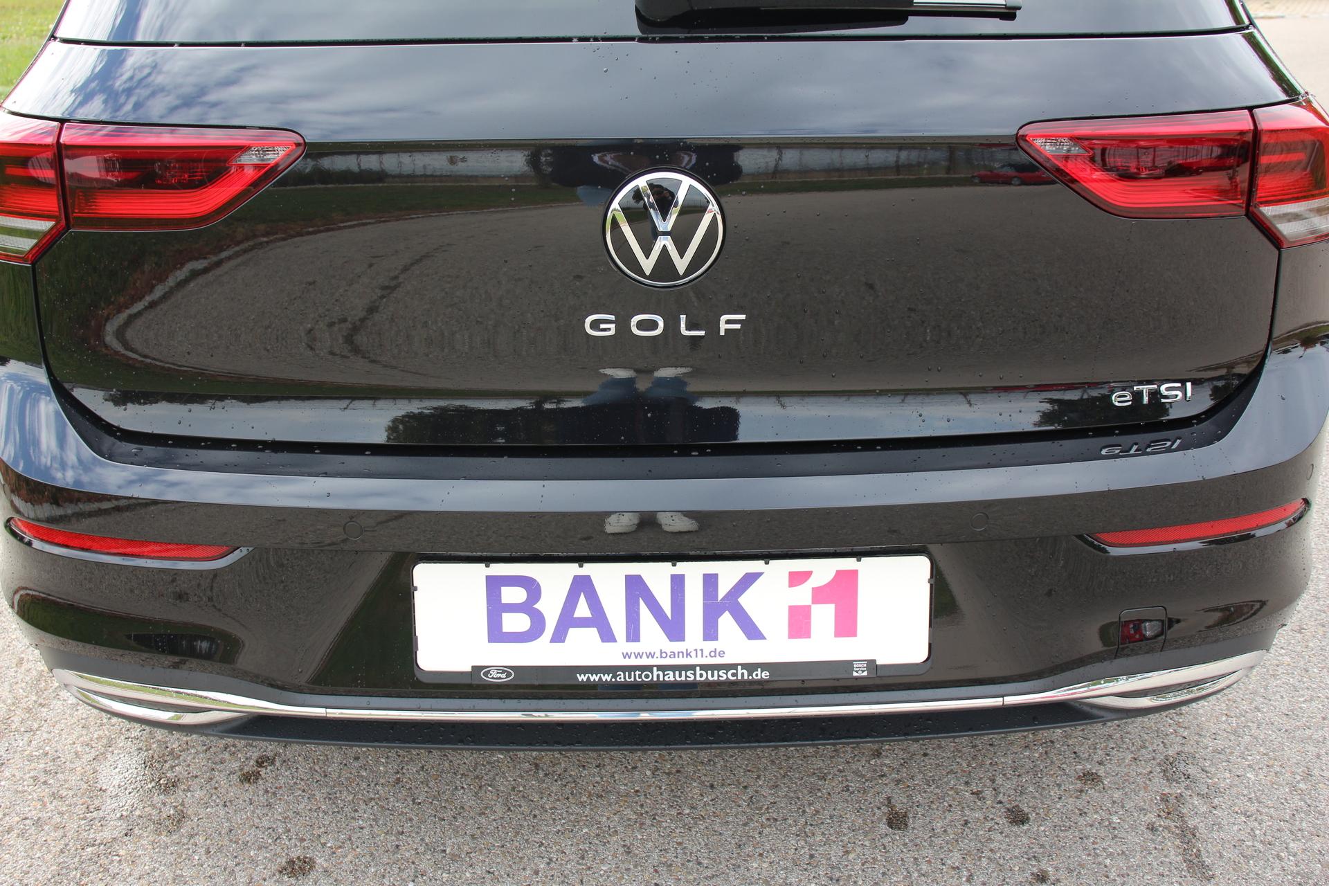 Volkswagen Volkswagen Golf 8 Style 1.5 eTSI DSG mHEV Benzin