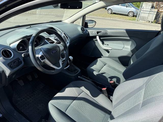 Ford Fiesta 1.25 Titanium Tüv + KD Neu *Garantie* 