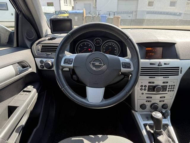 Opel Astra Caravan 1.7 CDTI *Tüv & KD Neu* Garantie 