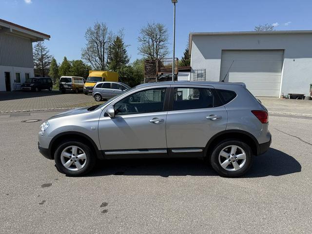 Nissan Qashqai 2.0 Acenta 4x4 Tüv+KD Neu *Garantie* 