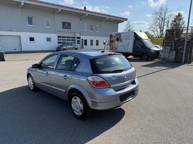 Opel Astra 1.6 Edition Tüv + KD Neu *Garantie* 