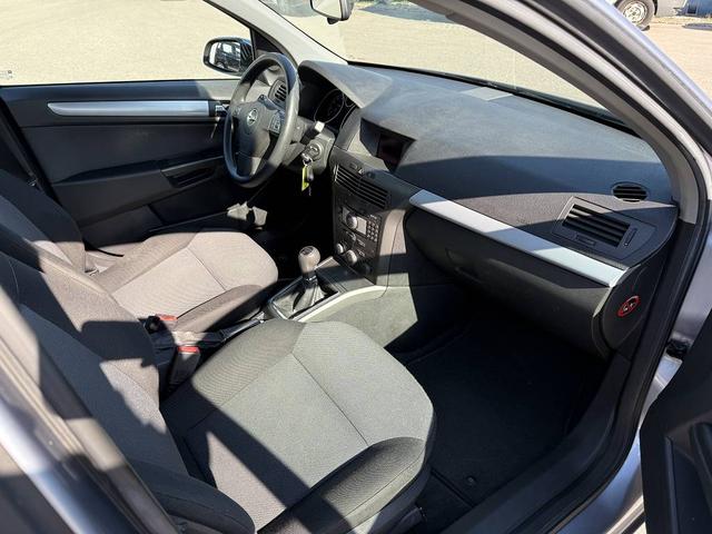 Opel Astra 1.6 Edition Tüv + KD Neu *Garantie* 