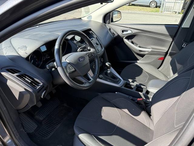 Ford Focus 1.0 EcoBoost Tüv+KD Neu *Garantie* 