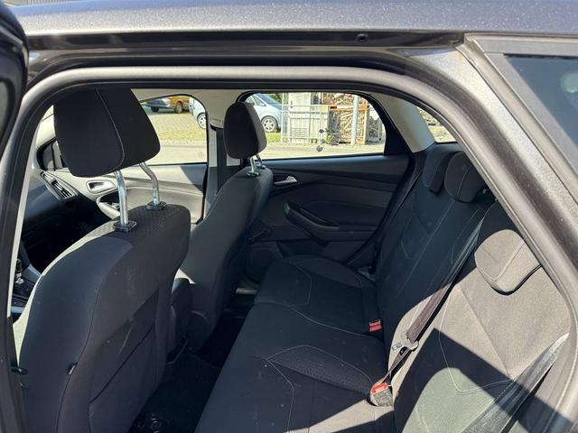 Ford Focus 1.0 EcoBoost Tüv+KD Neu *Garantie* 