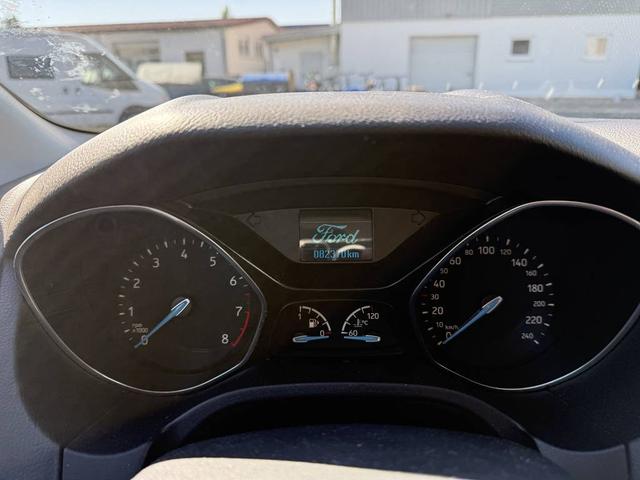 Ford Focus 1.0 EcoBoost Tüv+KD Neu *Garantie* 