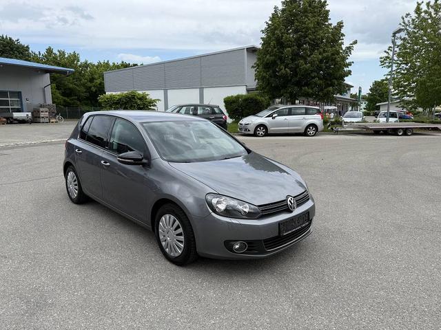 Volkswagen Golf 1.2 TSI TÜV+KD Neu Garantie 