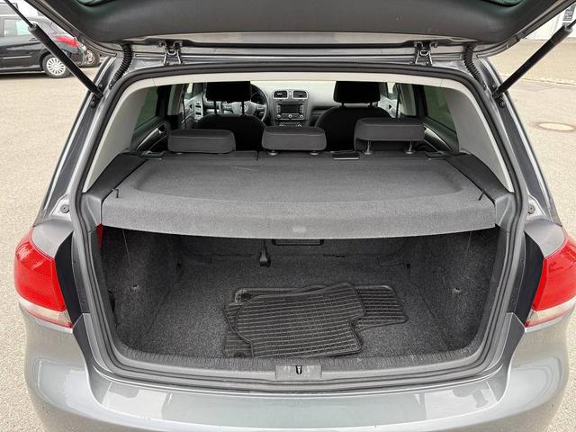 Volkswagen Golf 1.2 TSI TÜV+KD Neu Garantie 