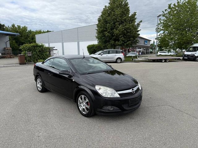 Opel Astra 1.8 Tüv 10/2025 
