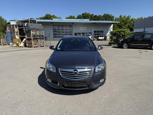 Opel Insignia Country Tourer 2.8 Turbo Cosmo 4x4 TÜV+KD NEU 