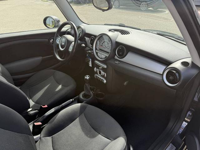 Mini Cooper 1.6 *T&uuml;v+KD Neu* Garantie 