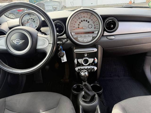 Mini Cooper 1.6 *T&uuml;v+KD Neu* Garantie 