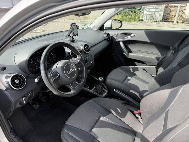 Audi A1 1.2 TFSI T&uuml;v & KD Neu *Garantie* 