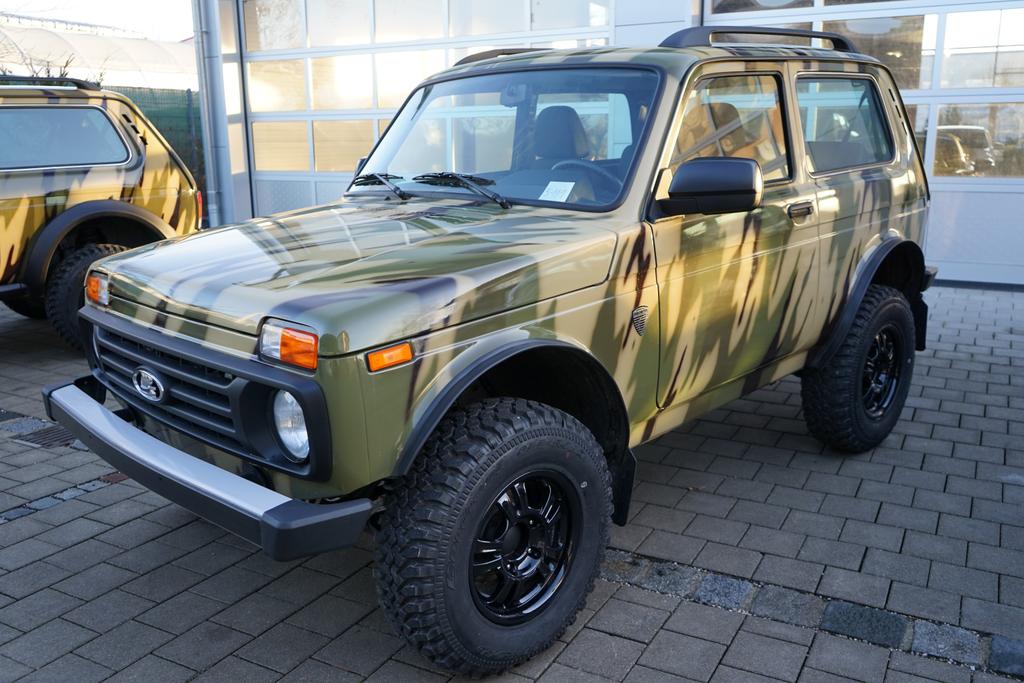Bronto lada 4х4