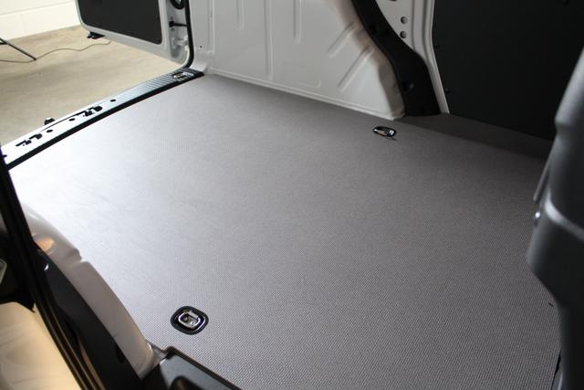 Volkswagen Caddy Kasten 2.0 TDI 4M 122 PS 