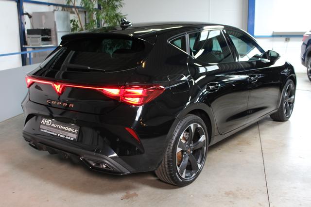 CUPRA Leon 1.5 eTSI DSG 150 PS 
