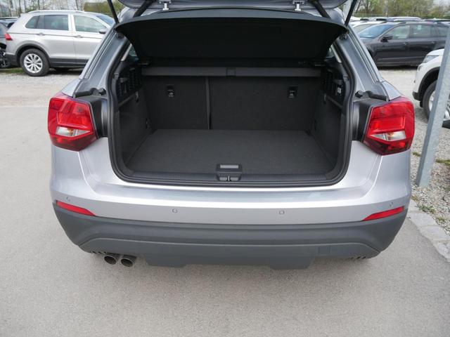 Audi Q2 35 TFSI * NAVI PARKTRONIC SITZHEIZUNG TEMPOMAT 16 ZOLL 4 JAHRE GARANTIE 