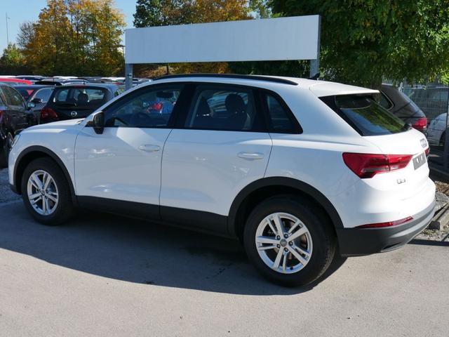 Audi Q3 35 TDI DPF QUATTRO * LED PARKTRONIC SITZHEIZUNG VIRTUAL COCKPIT TEMPOMAT 