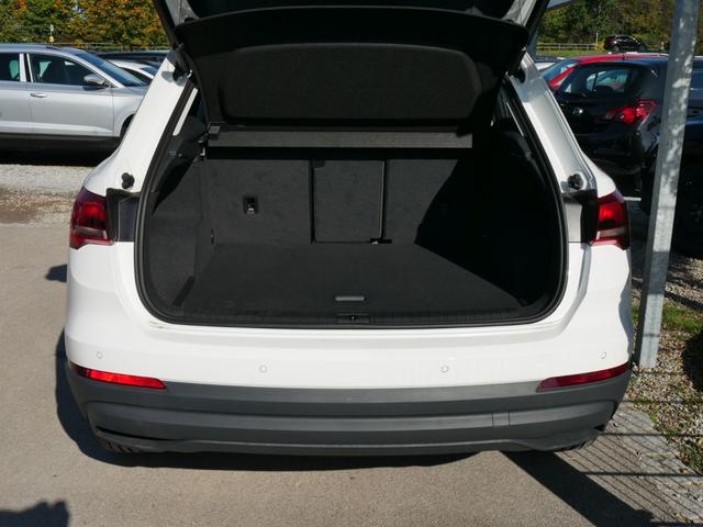 Audi Q3 35 TDI DPF QUATTRO * LED PARKTRONIC SITZHEIZUNG VIRTUAL COCKPIT TEMPOMAT 