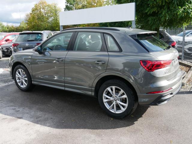 Audi Q3 35 TDI DPF QUATTRO S-LINE EXTERIEUR * MMI NAVI PLUS LED VIRTUAL COCKPIT PDC SHZG 