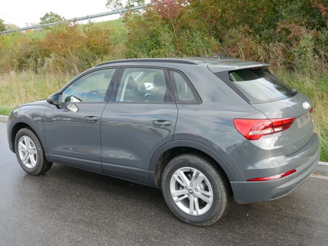 Audi Q3 35 TFSI CoD * LED PARKTRONIC SITZHEIZUNG VIRTUAL COCKPIT 17 ZOLL TEMPOMAT 