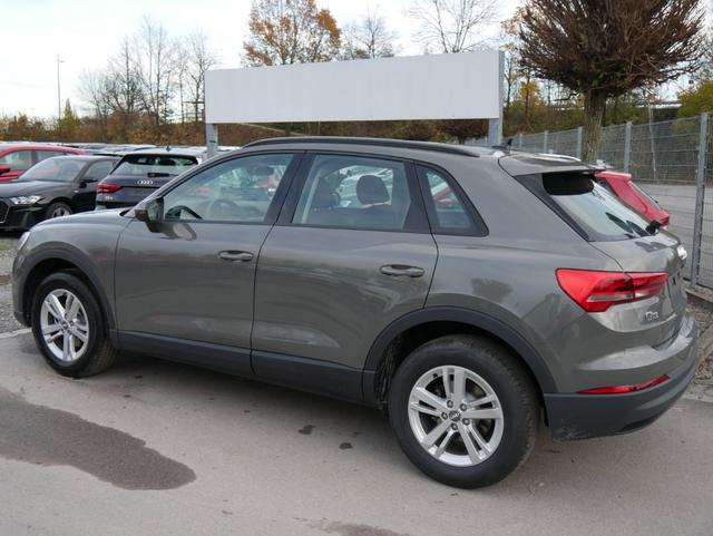 Audi Q3 35 TDI DPF QUATTRO * LED PARKTRONIC SITZHEIZUNG VIRTUAL COCKPIT TEMPOMAT 