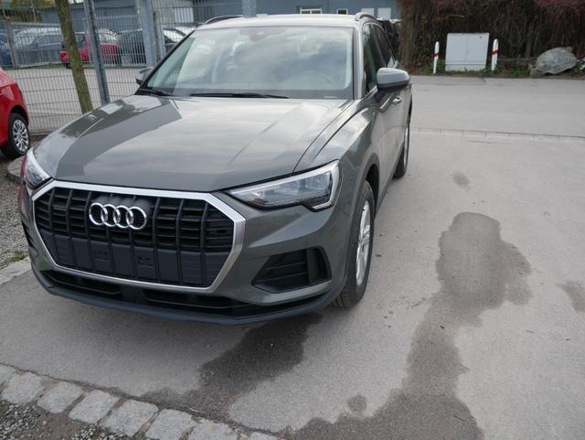 Audi Q3 35 TDI DPF QUATTRO * LED PARKTRONIC SITZHEIZUNG VIRTUAL COCKPIT TEMPOMAT 