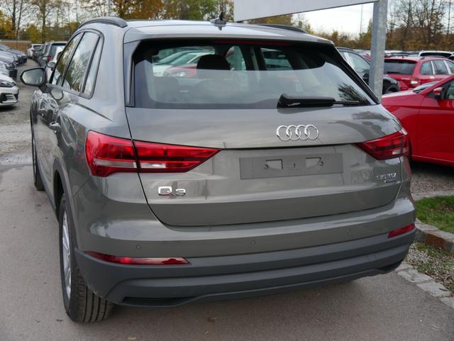 Audi Q3 35 TDI DPF QUATTRO * LED PARKTRONIC SITZHEIZUNG VIRTUAL COCKPIT TEMPOMAT 