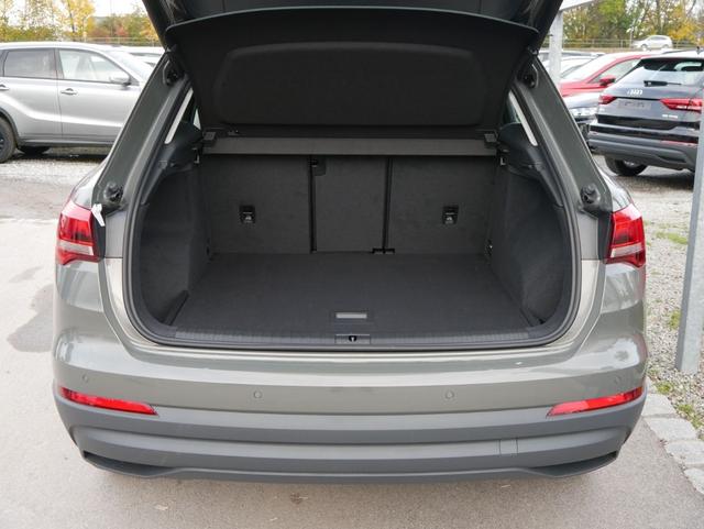 Audi Q3 35 TDI DPF QUATTRO * LED PARKTRONIC SITZHEIZUNG VIRTUAL COCKPIT TEMPOMAT 