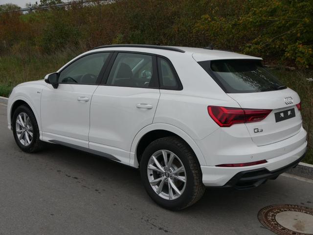 Audi Q3 35 TDI DPF QUATTRO S-LINE EXTERIEUR * MMI NAVI PLUS LED VIRTUAL COCKPIT PDC SHZG 