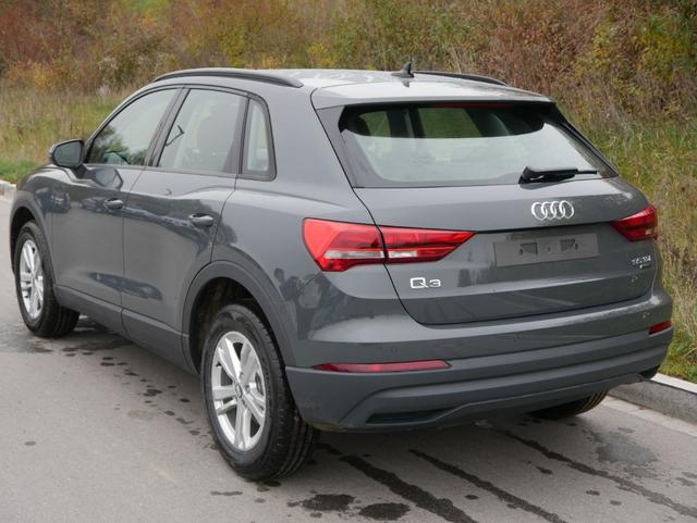 Audi Q3 35 TDI DPF QUATTRO * LED PARKTRONIC SITZHEIZUNG VIRTUAL COCKPIT TEMPOMAT 