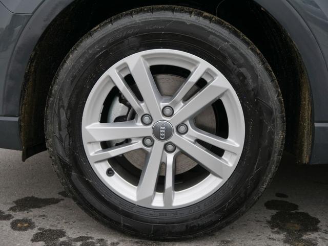 Audi Q3 35 TDI DPF QUATTRO * LED PARKTRONIC SITZHEIZUNG VIRTUAL COCKPIT TEMPOMAT 