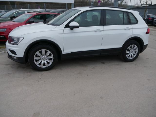 Volkswagen Tiguan - 1.5 TSI ACT TRENDLINE * WINTERPAKET PDC SHZG TEMPOMAT KLIMAAUTOMATIK